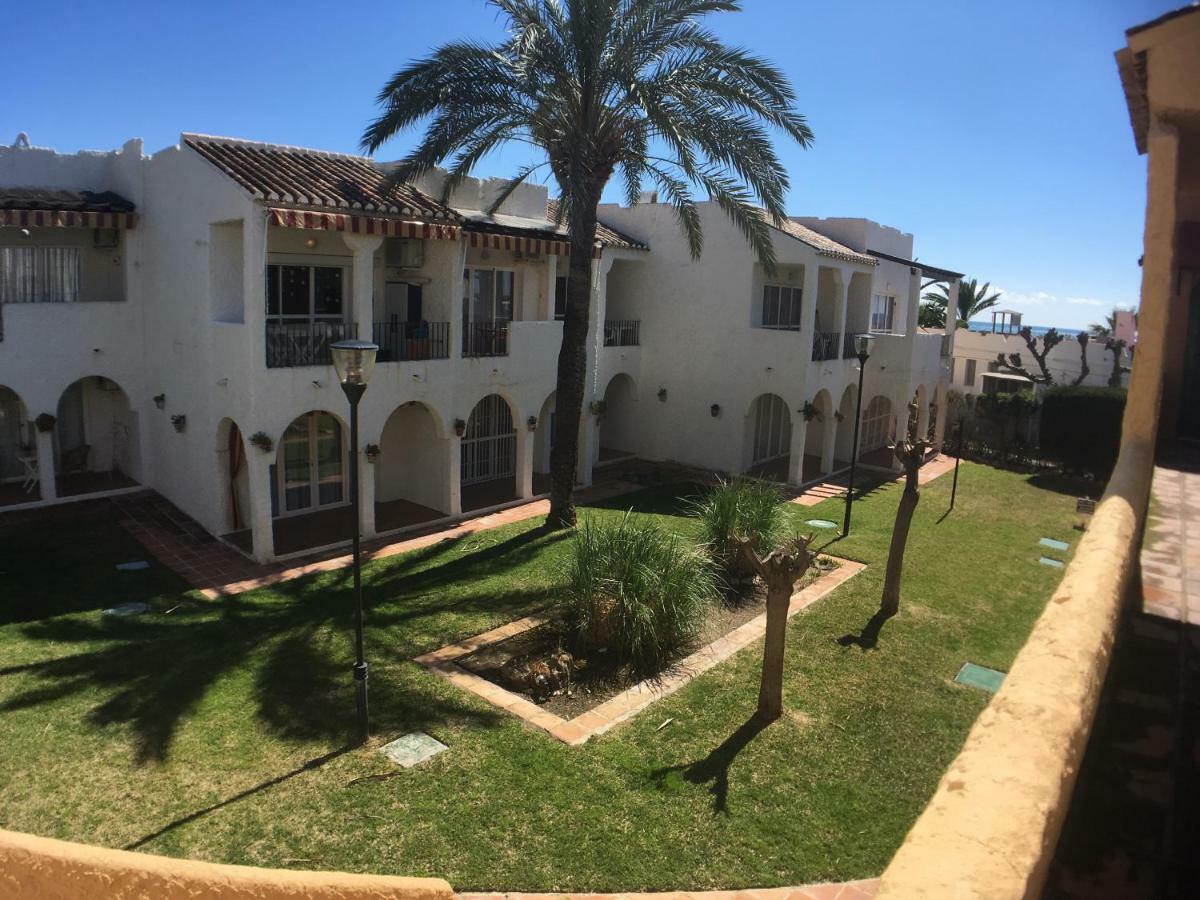 Rio Marina Apartment Нерха Екстер'єр фото